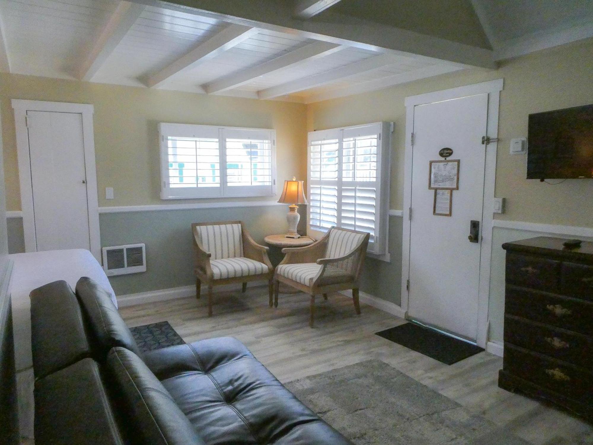 Carmel Green Lantern Inn Rum bild
